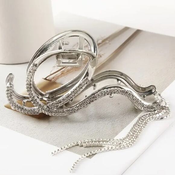 Rhinestone Tassel Geometric Hair Claw Hair Accessory - Picture 3 of 7